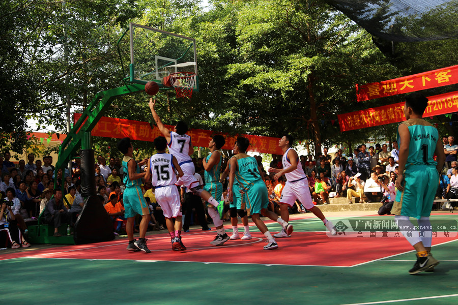 16285742926338f9f24559947e780